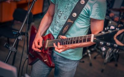 Die 6 besten Metal Gitarren bis 500 Euro