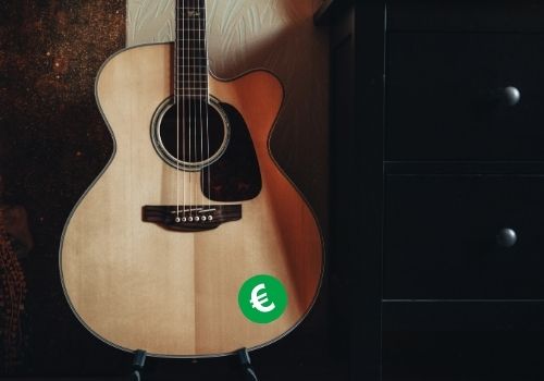 Mehr über den Artikel erfahren 4 gute Westerngitarren für Anfänger bis 300 Euro